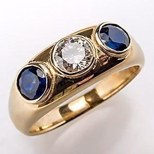Anillo Vintage de Oro con Incrustación de Vidrio Azul y Circonio